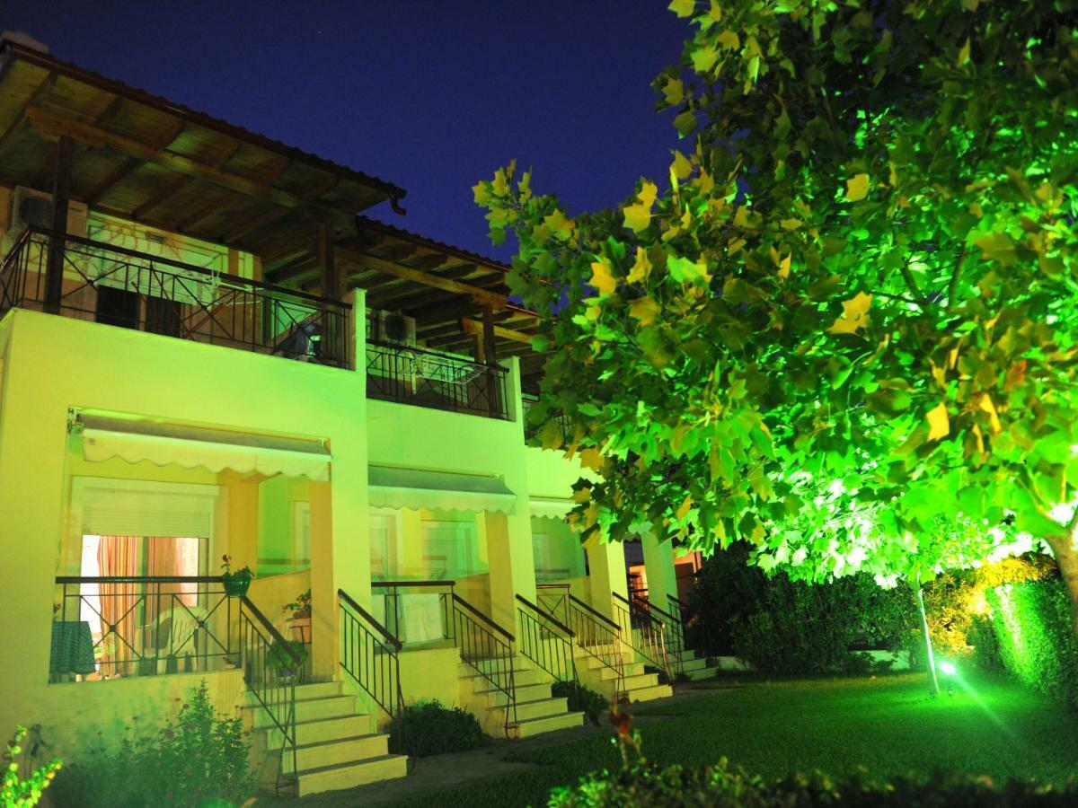 Siviri Rental Houses Екстер'єр фото